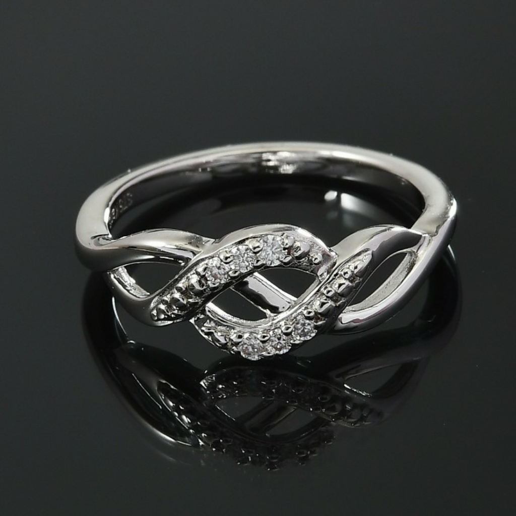 Nwt Karis Moissanite Vs Ef Accent Infinity Ring Size 7 28$